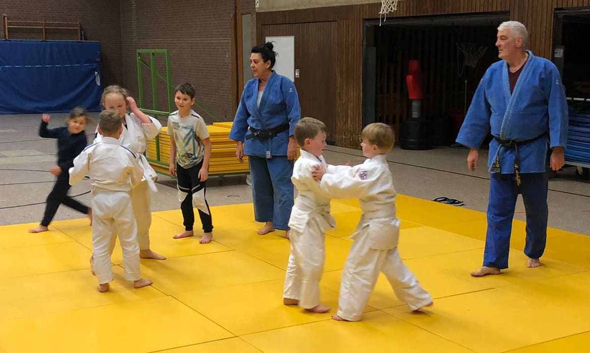 Unsere Judo Minis beim Training